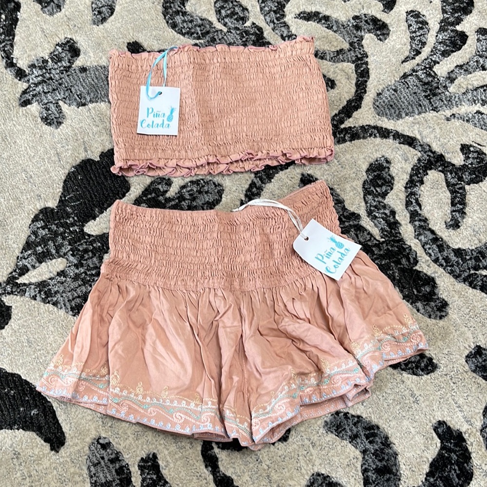 Pina colada pink shorts set size small